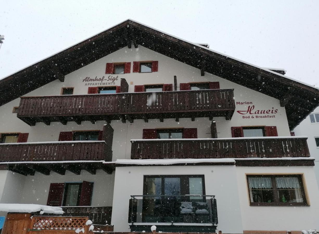 Haus Marion Haueis Hotell St. Anton am Arlberg Eksteriør bilde