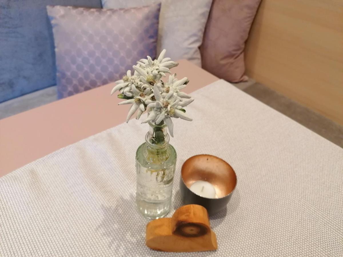 Haus Marion Haueis Hotell St. Anton am Arlberg Eksteriør bilde