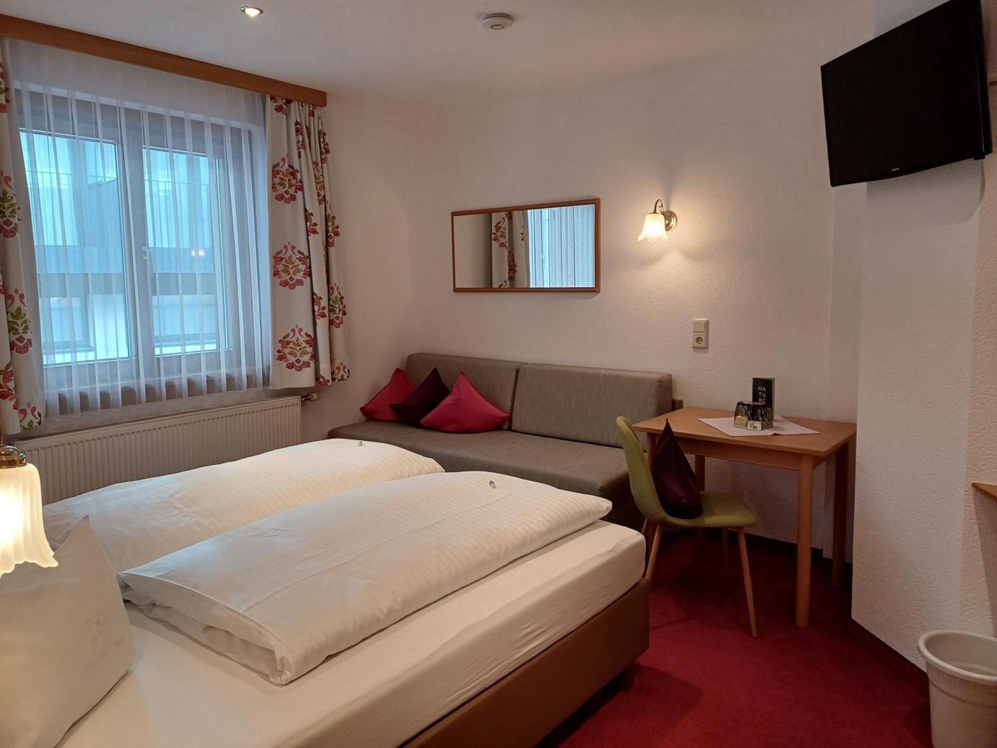 Haus Marion Haueis Hotell St. Anton am Arlberg Eksteriør bilde